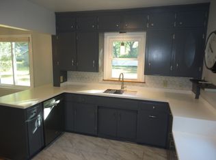 7885 Sunnyside Rd, Mounds View, MN 55112