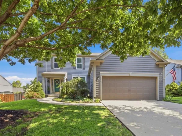 1846 W Cedar St, Olathe, KS 66061
