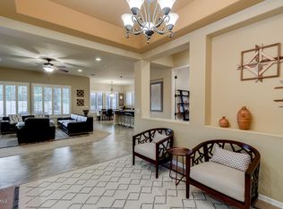 383 W Aster Dr, Chandler, AZ 85248