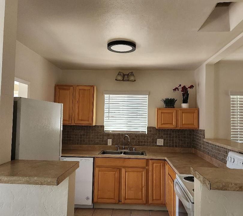 Boutique Style Living 47474753 & 4759 4836th St San Diego CA Zillow