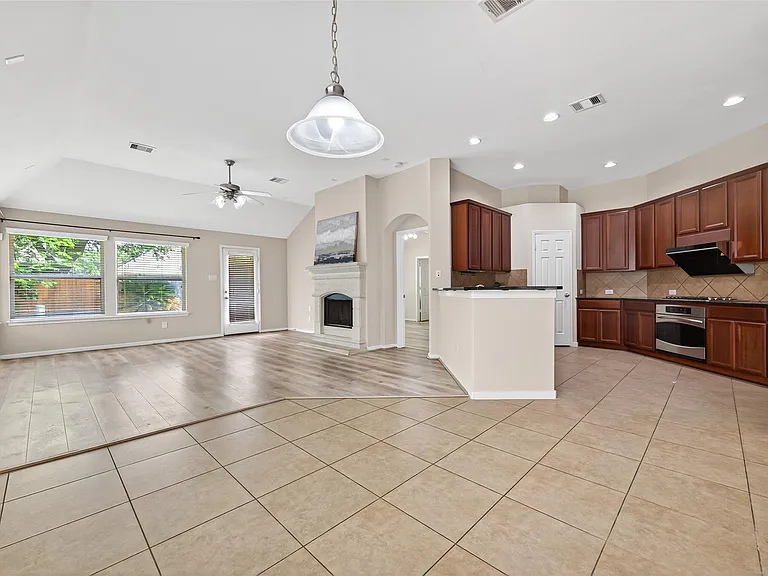 24431 Ranchwood Springs Ln — Photo 14