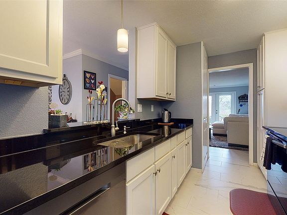 2nd image of 1860 White Oak Dr APT 369