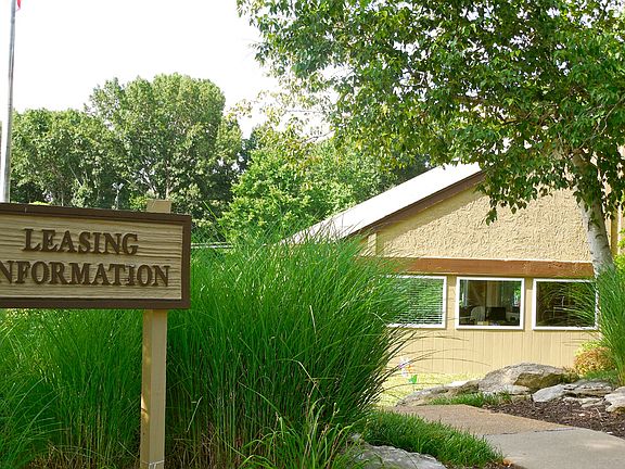 2nd image of 5265 Suson Hills Dr