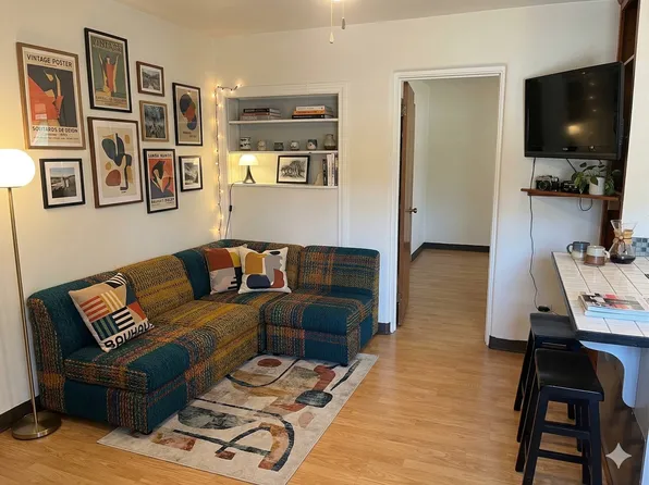 891 Martin Luther King Jr Blvd, Chapel Hill, NC