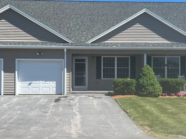 9 Daniel Dr, North Oxford, MA 01537