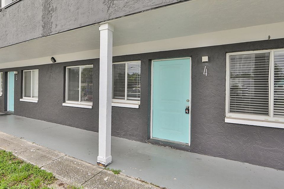 1st image of 1200 70th St N APT 4