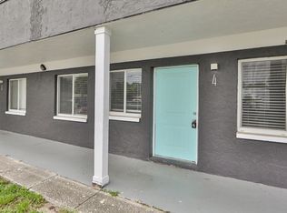 1200 70th St N APT 4, Saint Petersburg, FL 33710
