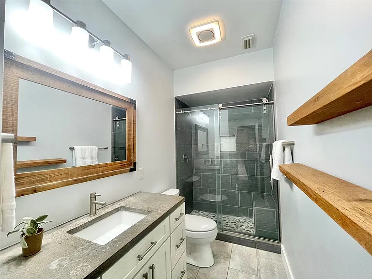 3 Maple Loft Pl — Photo 36