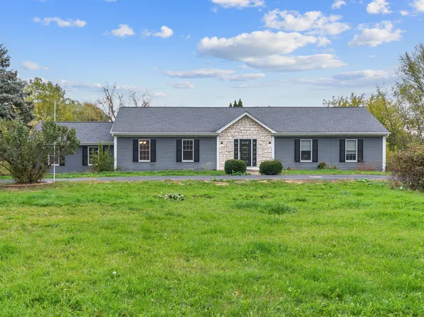 36W340 Huntley Rd, Dundee, IL 60118