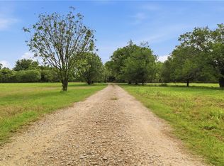 1301 Sea Willow Dr, Marion, TX 78124