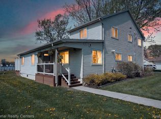 5810 Trombley Rd, Newport, MI 48166