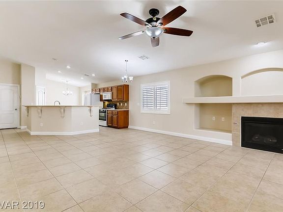 5th image of 6732 Yellowwood Cove St
