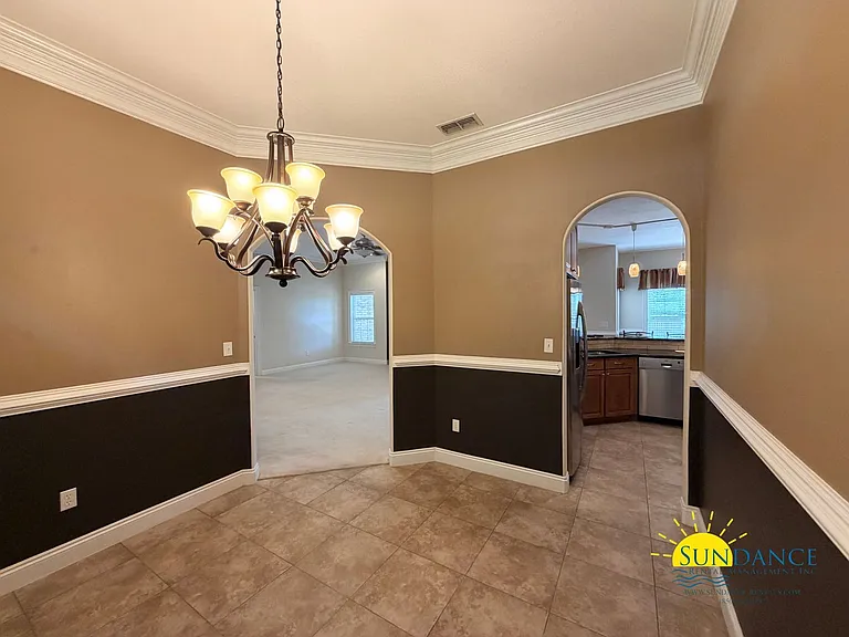 213 Golf Course Dr — Photo 7