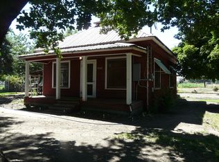 3802 W Birchfield Rd, Yakima, WA 98901