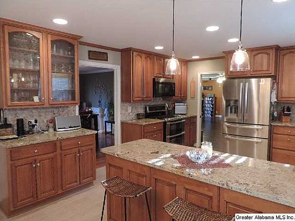 4th image of 428 Golf Dr