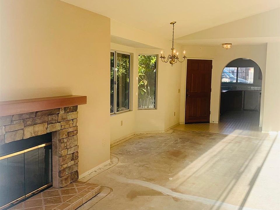 2nd image of 1559 Alameda Gln