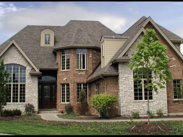 18032 Virginia Ln, Mokena, IL 60448