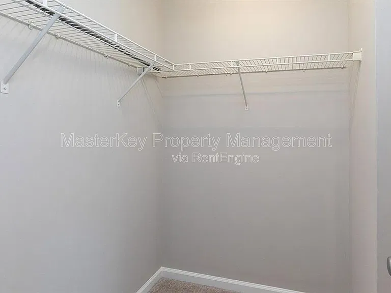 316 Kinellan Ln — Photo 18