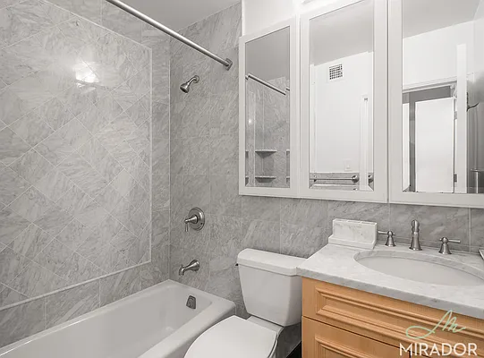 Rented by Mirador Real Estate | media 25