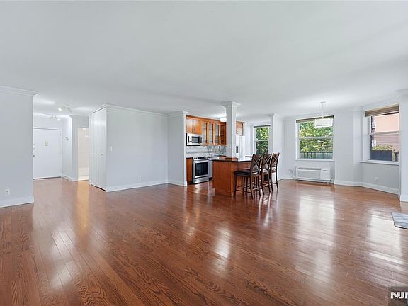 2nd image of 200 Grand Cove Way #4J
