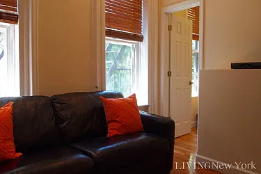 Rented by Living New York