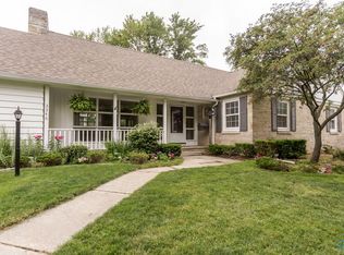 3346 Darlington Rd, Toledo, OH 43606