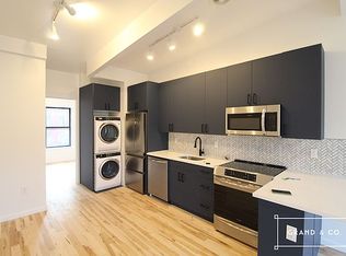 316 S 4th St, Brooklyn, NY 11211
