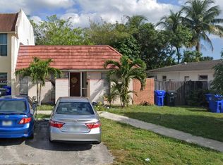 1383 Seaview Dr, North Lauderdale, FL 33068