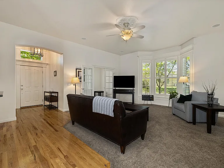 4052 S Mill Site Ave — Photo 12