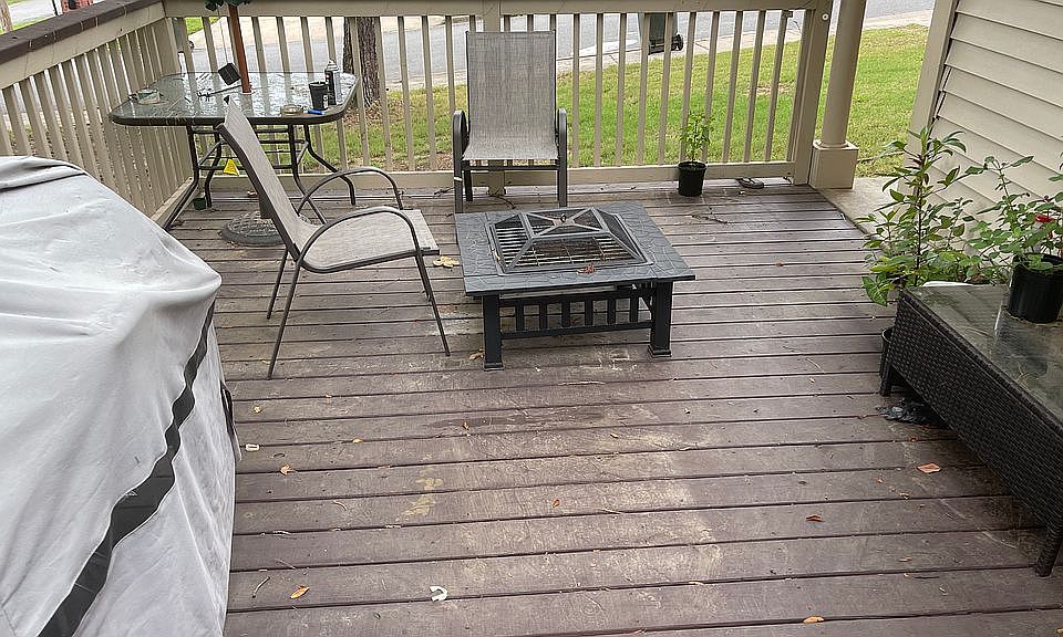 2nd image of 3704 Cobb St