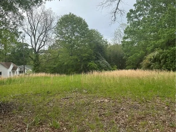 308 Cherry St, Belton, SC 29627