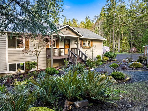 5th image of 323 Rhapsody Dr