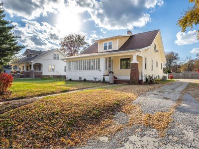 305 S Hackman St, Staunton, IL, 62088