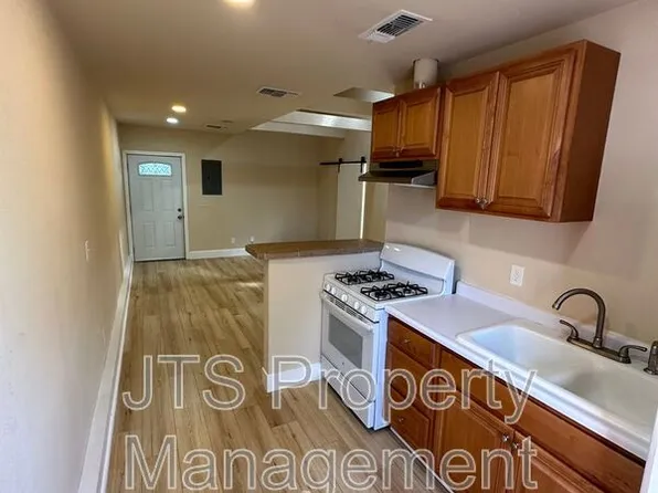3515 Sue Pam Dr, Carmichael, CA 95608