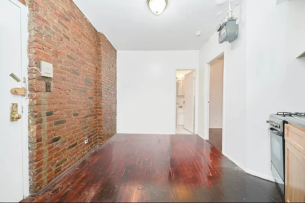 Rented by Living New York | media 3