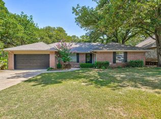 2012 Cheyenne Dr, Edmond, OK 73013