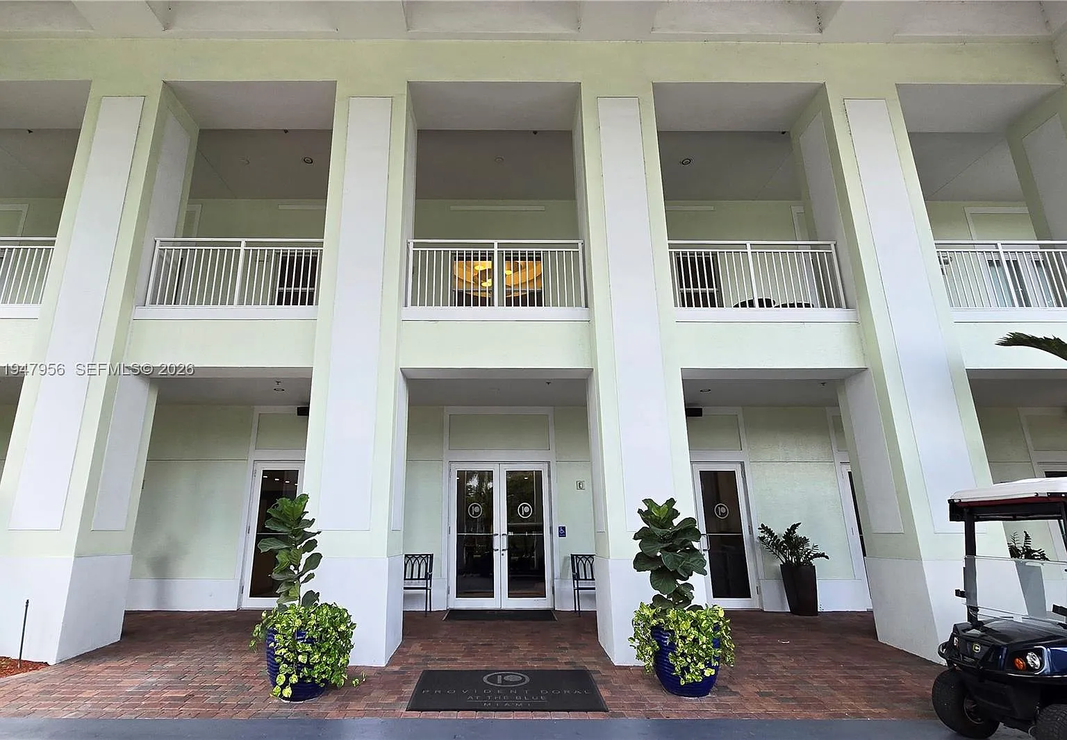 The Blue A Resort Hotel C — Photo 2