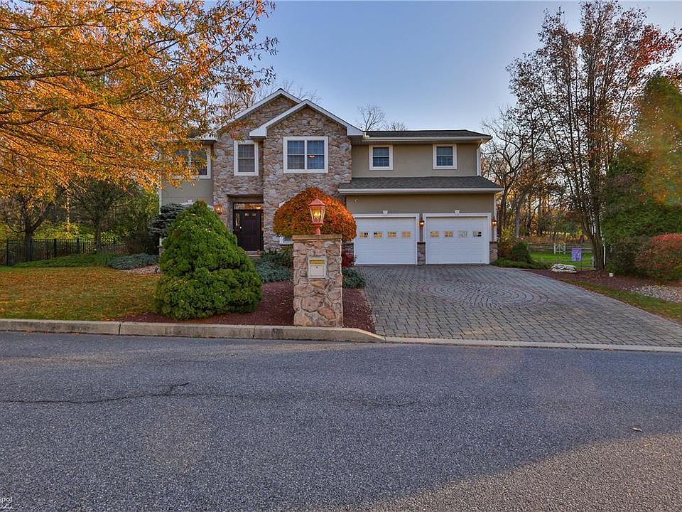 1st image of 500 Cypress Ln