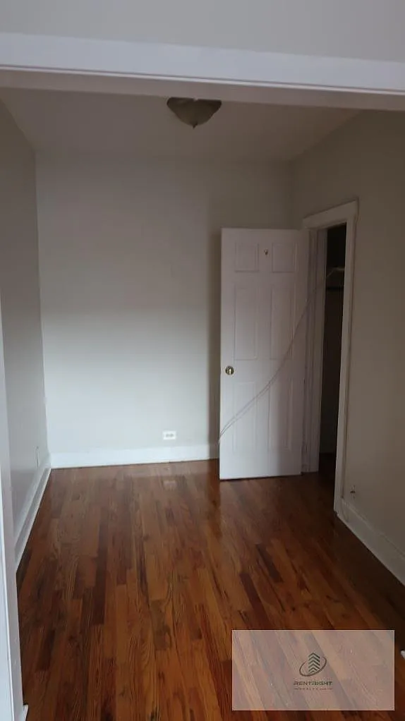1 bed, 1.0 bath, 500 sqft, $1,350 — Photo 3