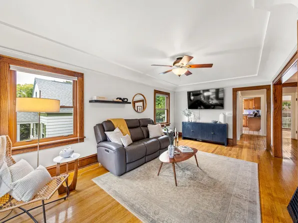 4505 S Jasper AVENUE, Milwaukee, WI 53207