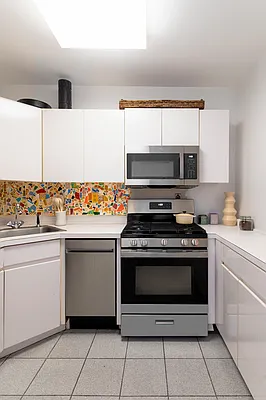 Rented by Compass | media 15