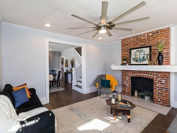 3rd image of 1092 E Gay St