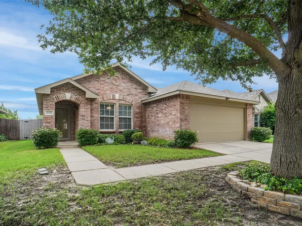 5616 Talons Crest Cir, Fort Worth, TX 76179