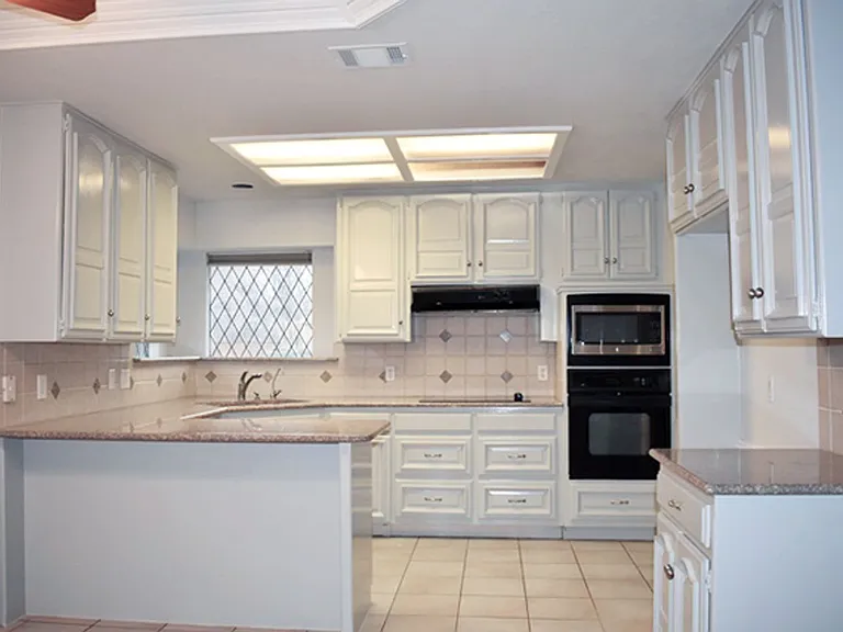 850 Ginger Ct — Photo 5