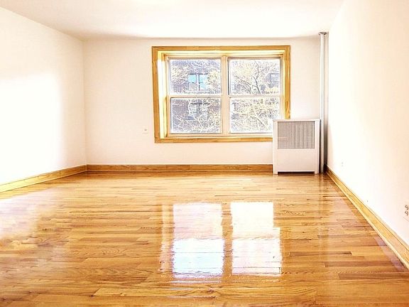 2nd image of 508 W 167th St APT 3B