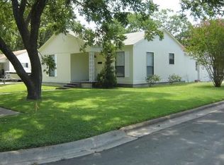 1002 S 45th St, Temple, TX 76504