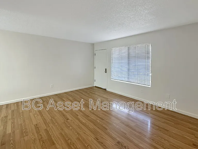 1610 Sanford Ave #3 — Photo 4