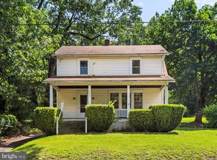 8870 Tomstown Rd, Waynesboro, PA 17268