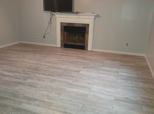 405 Candlestick Dr, Hull, GA 30646