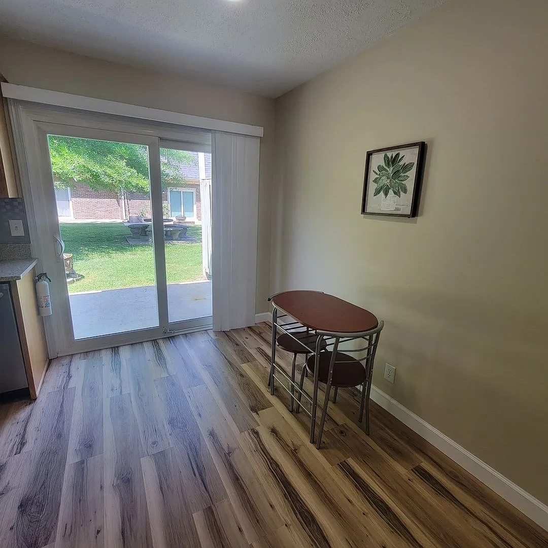 2/1.5- Furnished- Short Term Available- Cookeville — Photo 4